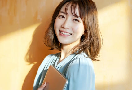 チャットレディのお仕事をする女性
