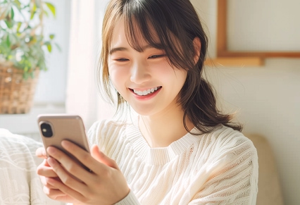 チャットレディのお仕事をする女性